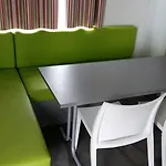 Κάμπινγκ De La Miniere 2*